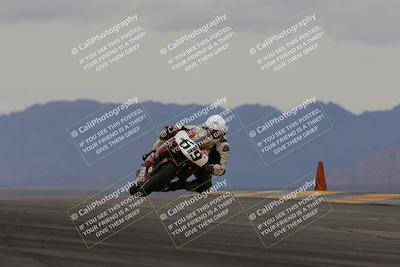media/Jan-15-2023-SoCal Trackdays (Sun) [[c1237a034a]]/Turn 9 (2pm)/